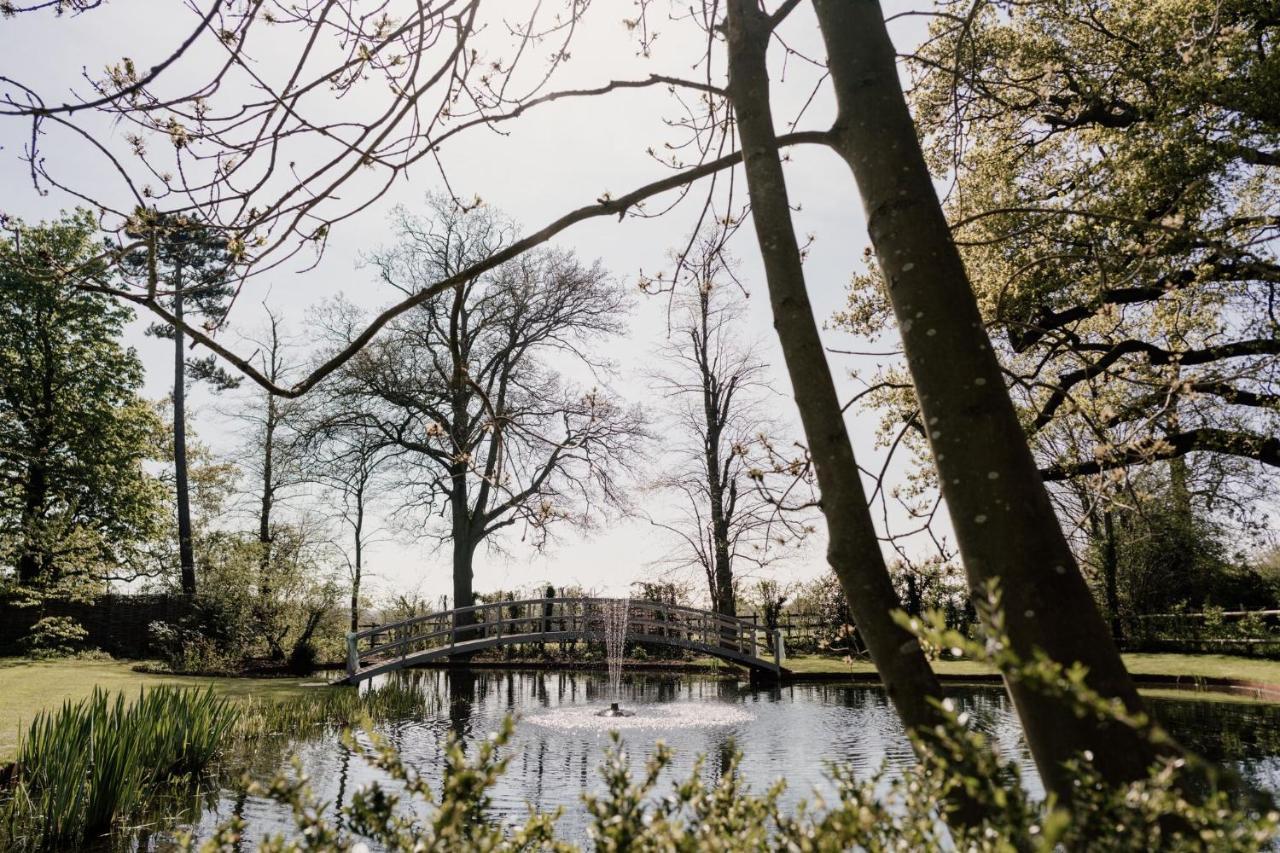 Pontlands Park Hotel Chelmsford Exteriör bild
